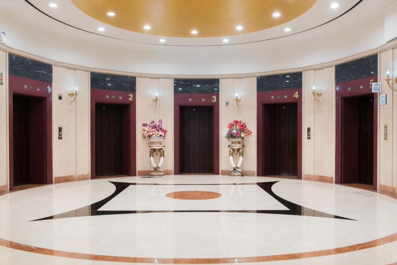 Hometel Hotel Kaohsiung Exterior foto