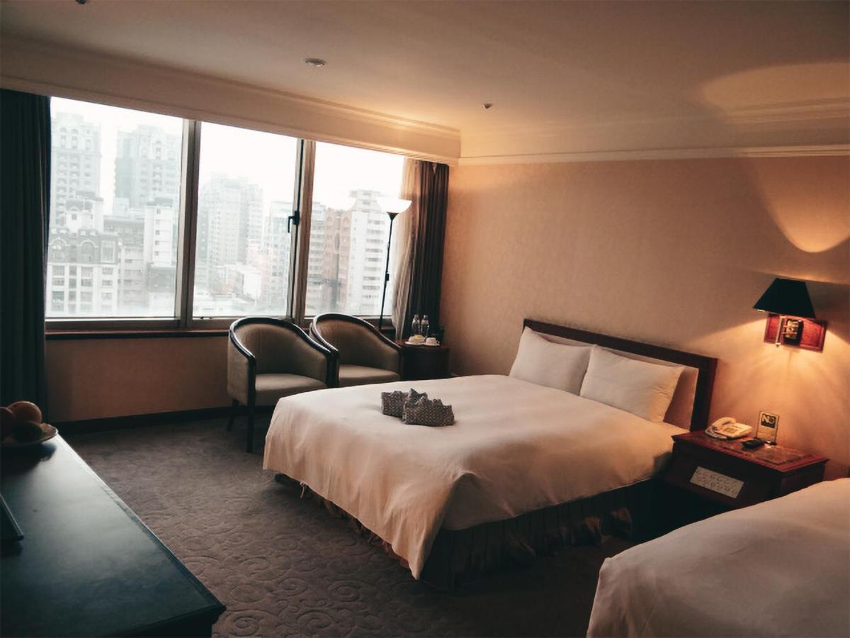 Hometel Hotel Kaohsiung Exterior foto